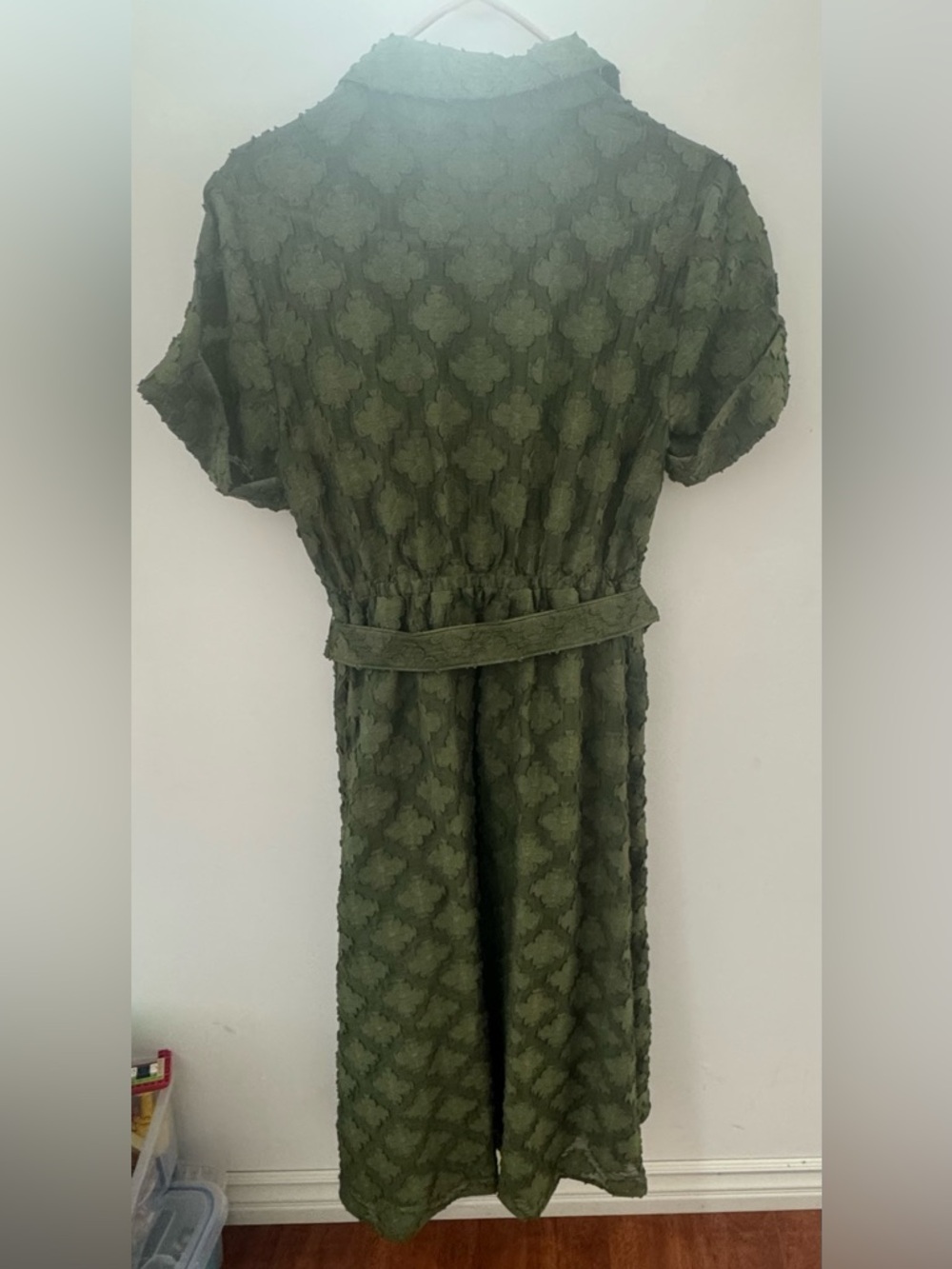 KATE SPADE olive green textured midi dress with belt, size S - Picture 2 of 10